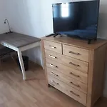 Macfewo Im Zentrum Von - Sleep Frisch Renoviert