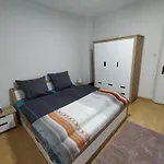 Macfewo Im Zentrum Von - Sleep Frisch Renoviert Lejlighed Mayen