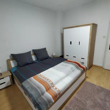 Macfewo Im Zentrum Von Apartment Mayen