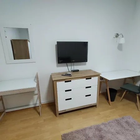 Macfewo Im Zentrum Von - Sleep Frisch Renoviert ماين