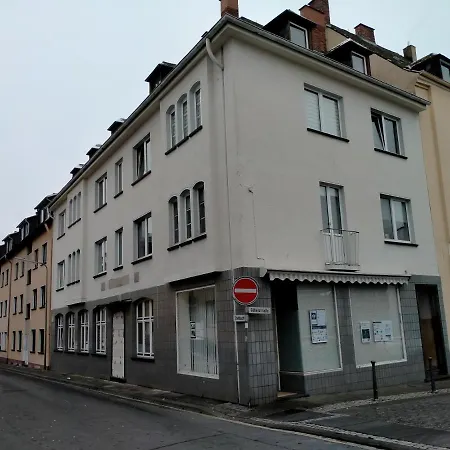 Macfewo Im Zentrum Von Mayen