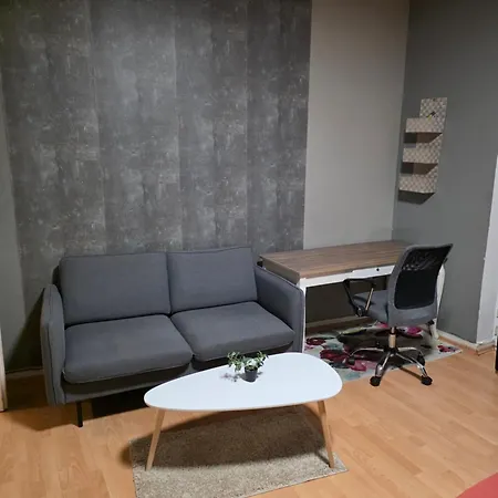 شقة Macfewo Im Zentrum Von - Sleep Frisch Renoviert ماين
